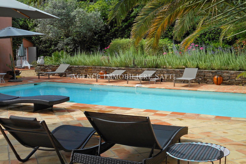 Photo Maison de village Saint-Tropez Village, Location saisonnière maison de village 4 chambres 160 m²