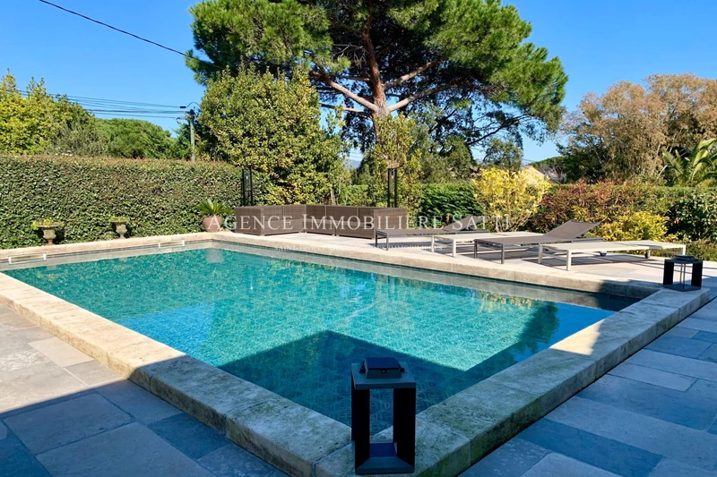 Location saisonnière villa Gassin  