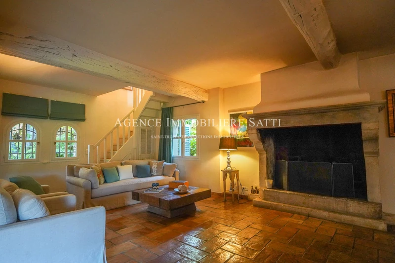 Location saisonnière villa provençale Gassin  