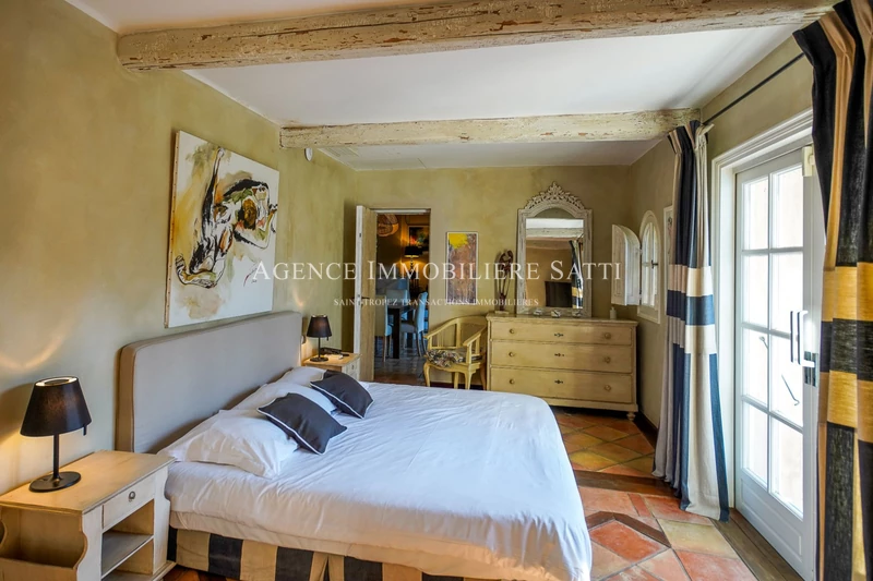 Location saisonnière villa provençale Gassin  