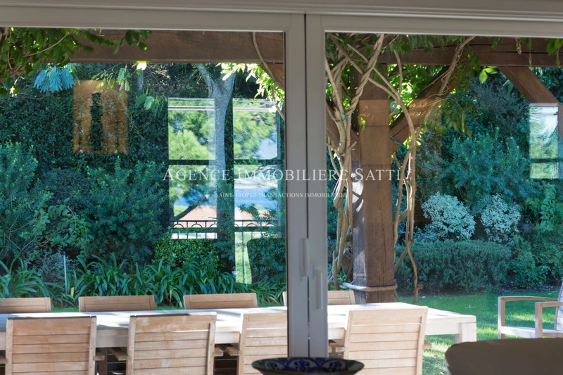 Location saisonnière villa provençale Saint-Tropez  