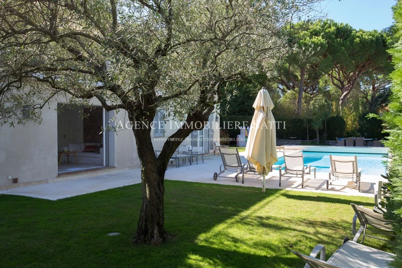 Location saisonnière villa provençale Saint-Tropez  