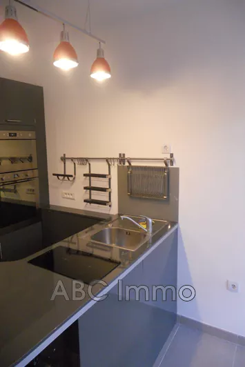 Location appartement Aix-en-Provence  