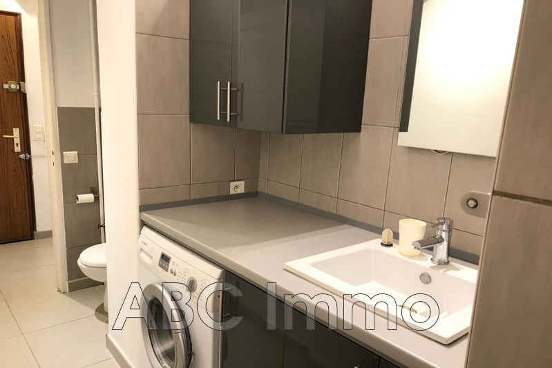 Location appartement Aix-en-Provence  