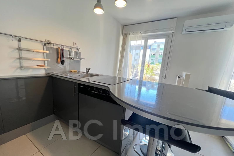 Location appartement Aix-en-Provence  