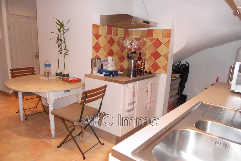 Location appartement Meyrargues  