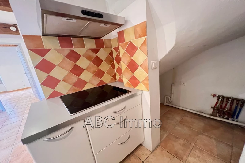 Location appartement Meyrargues  