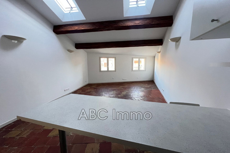 Location appartement Aix-en-Provence  