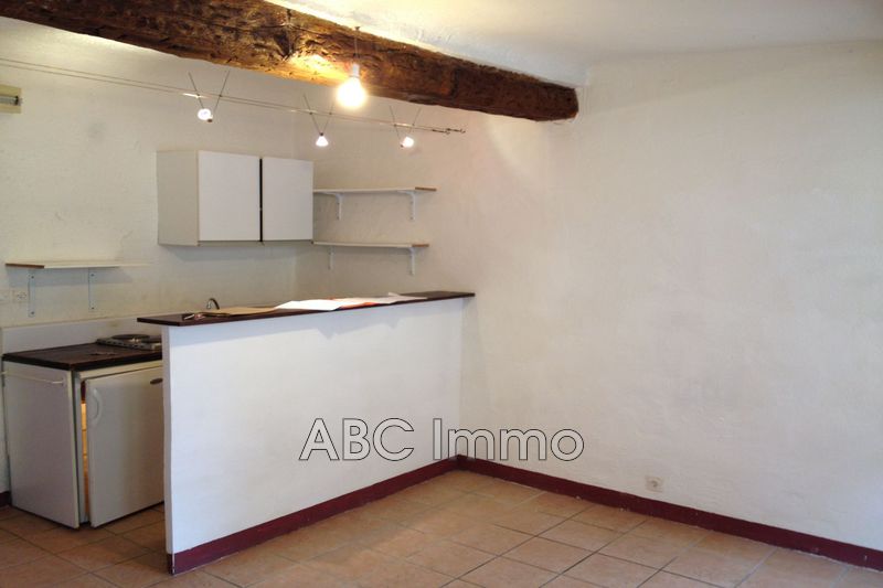 Photo Appartement Aix-en-Provence Centre-ville, Location appartement 2 pièces 35 m²