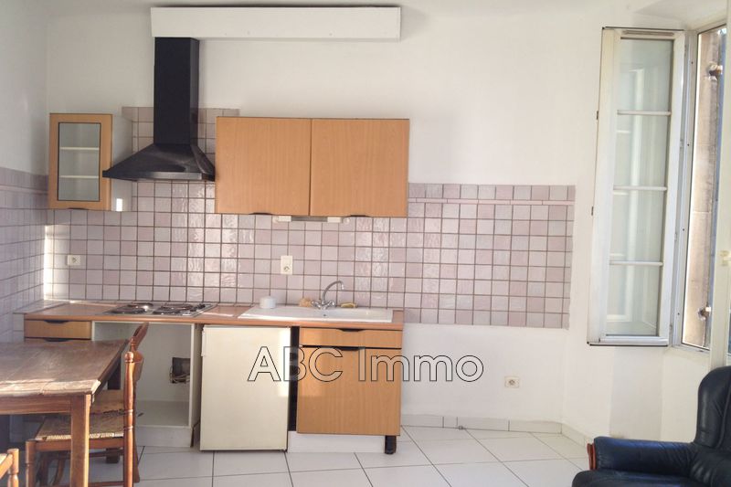 Photo Appartement Aix-en-Provence Location appartement 2 pièces 25 m²