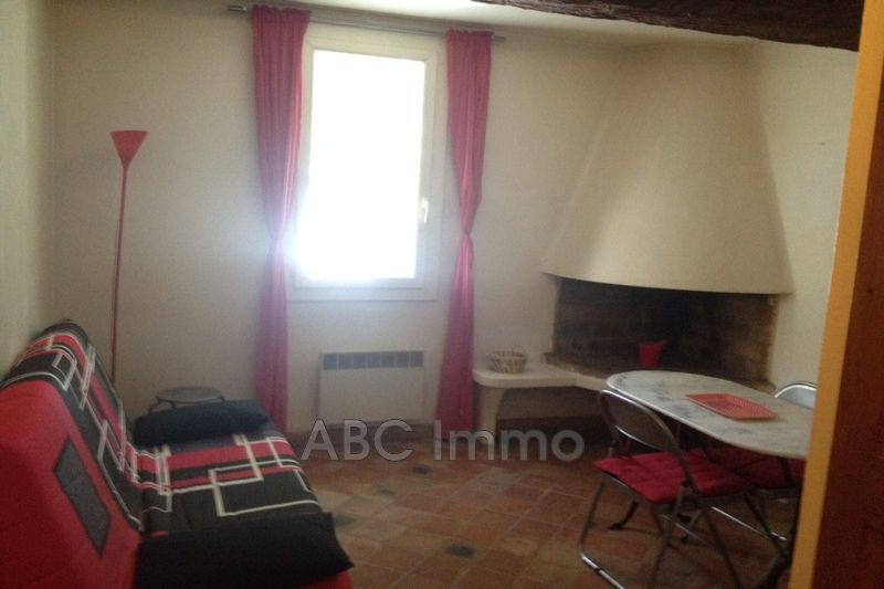 Photo Appartement Aix-en-Provence Location appartement 1 pièce 19 m²