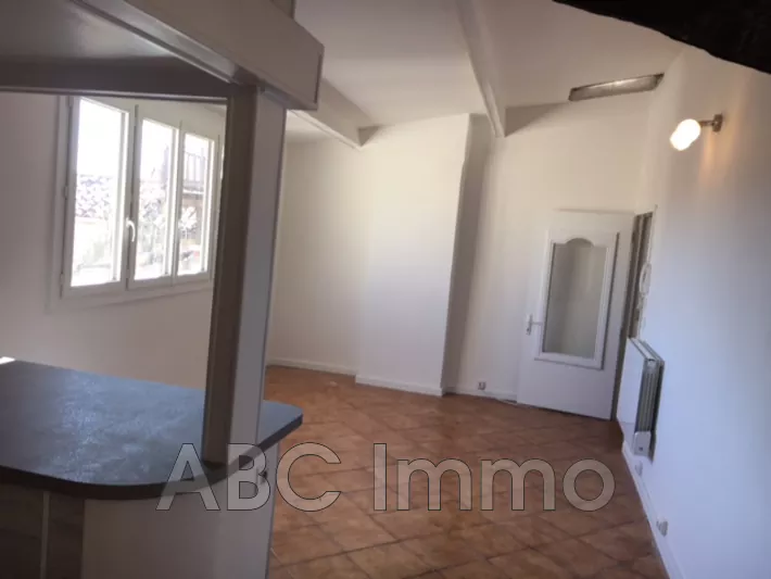 Location appartement Aix-en-Provence  