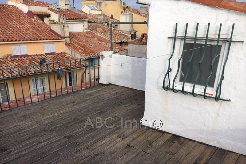 Photo Appartement Aix-en-Provence Centre-ville, Location appartement 1 pièce 27 m²