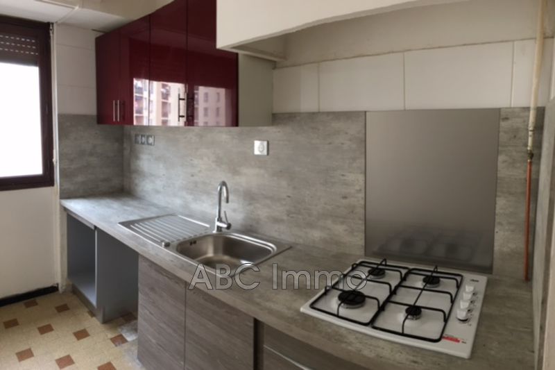 Photo Appartement Marseille Centre-ville, Location appartement 3 pièces 62 m²