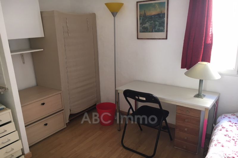Photo Appartement Aix-en-Provence Centre-ville, Location appartement 1 pièce 12 m²