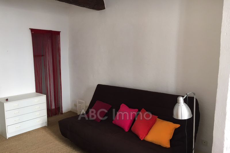 Photo Appartement Aix-en-Provence Location appartement 1 pièce 21 m²