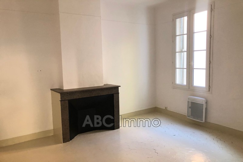 Location appartement Aix-en-Provence  