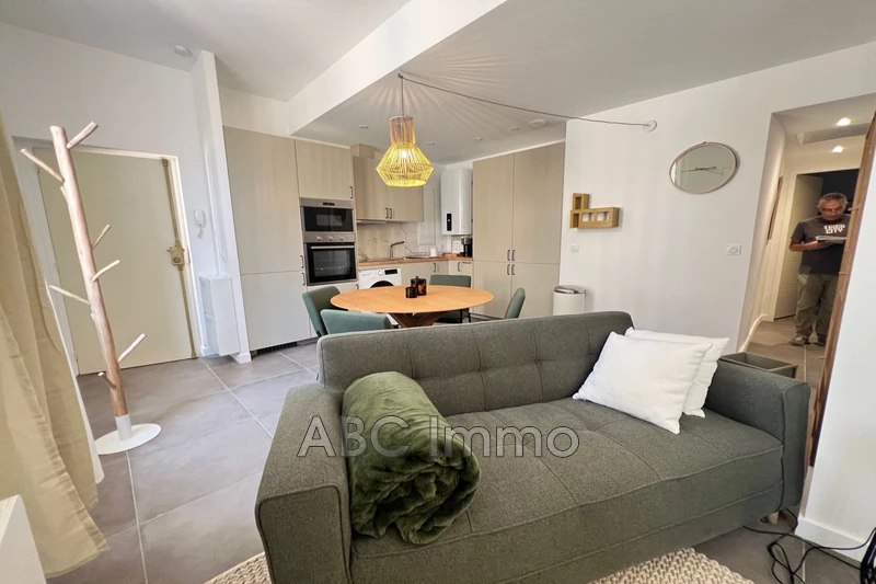 Location appartement Aix-en-Provence  