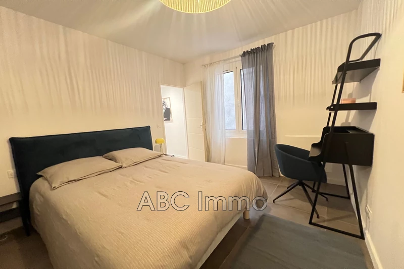 Location appartement Aix-en-Provence  