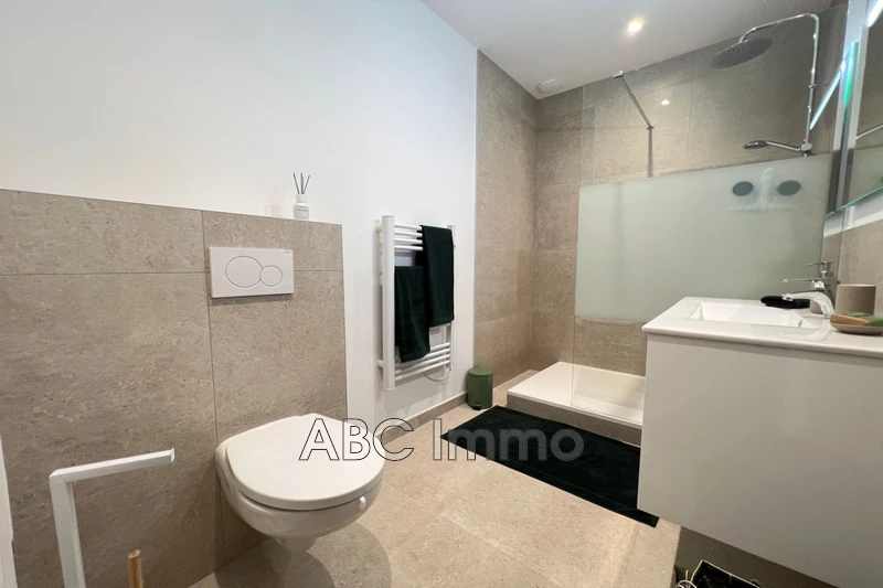 Location appartement Aix-en-Provence  