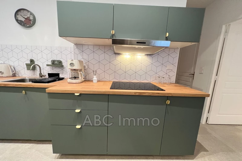 Location appartement Aix-en-Provence  