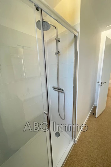 Location appartement Aix-en-Provence  