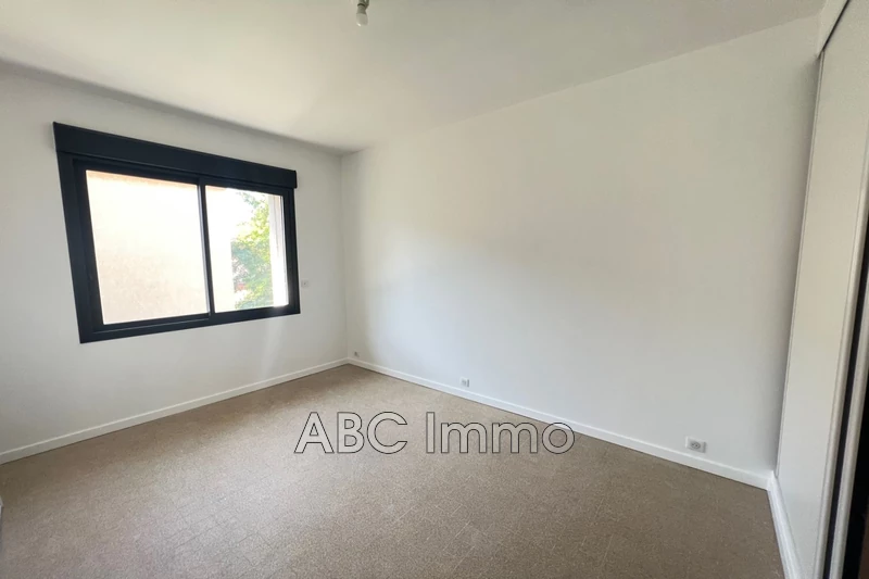 Location appartement Aix-en-Provence  
