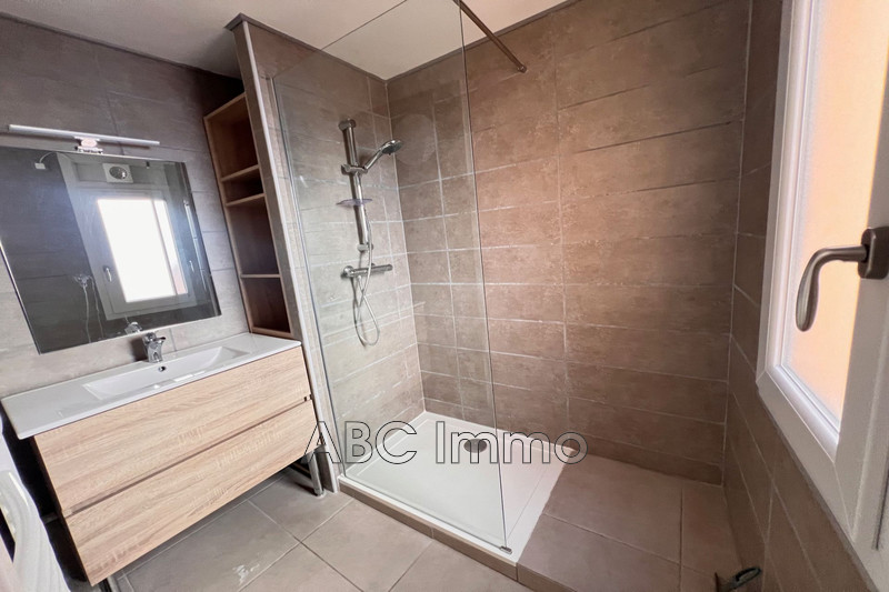 Location appartement Aix-en-Provence  