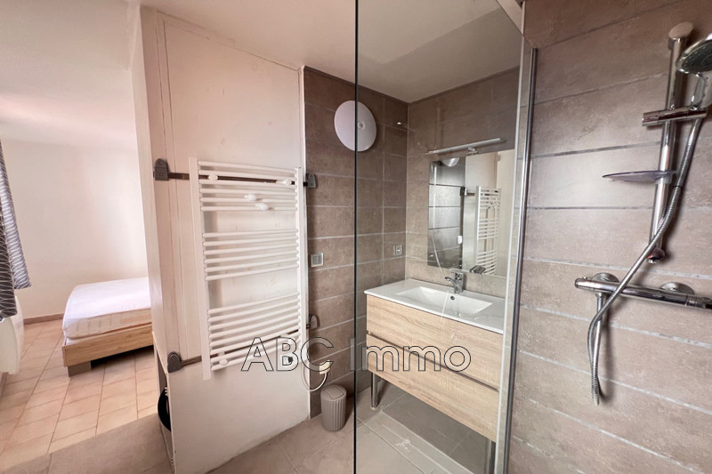 Location appartement Aix-en-Provence  
