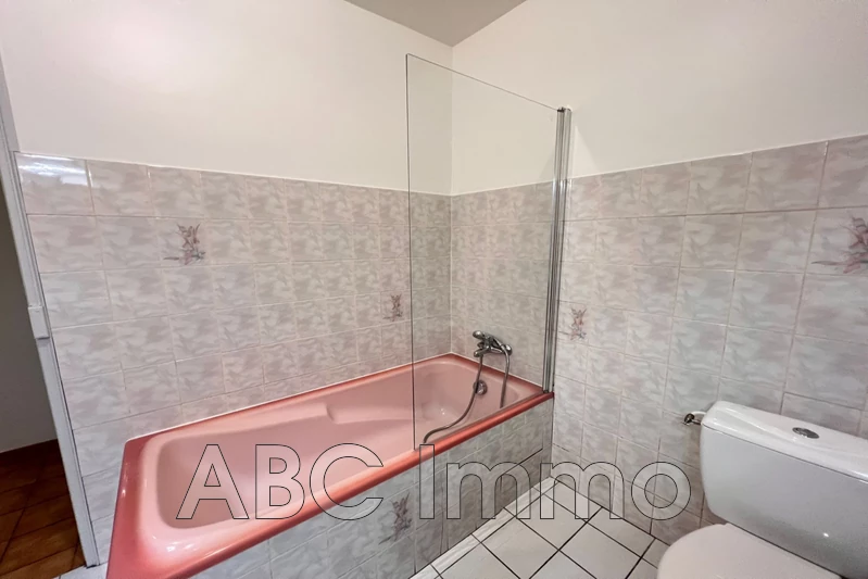 Location appartement Aix-en-Provence  