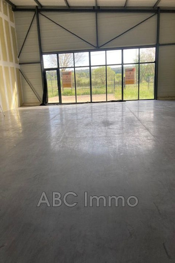 Professionnel local commercial Saint-Cannat  