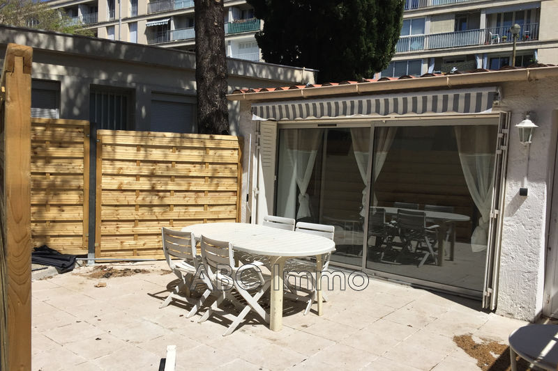 Photo Appartement Aix-en-Provence achat appartement 1 pièce 17 m²