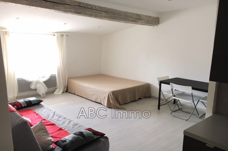 Photo Appartement Aix-en-Provence achat appartement 1 pièce 25 m²