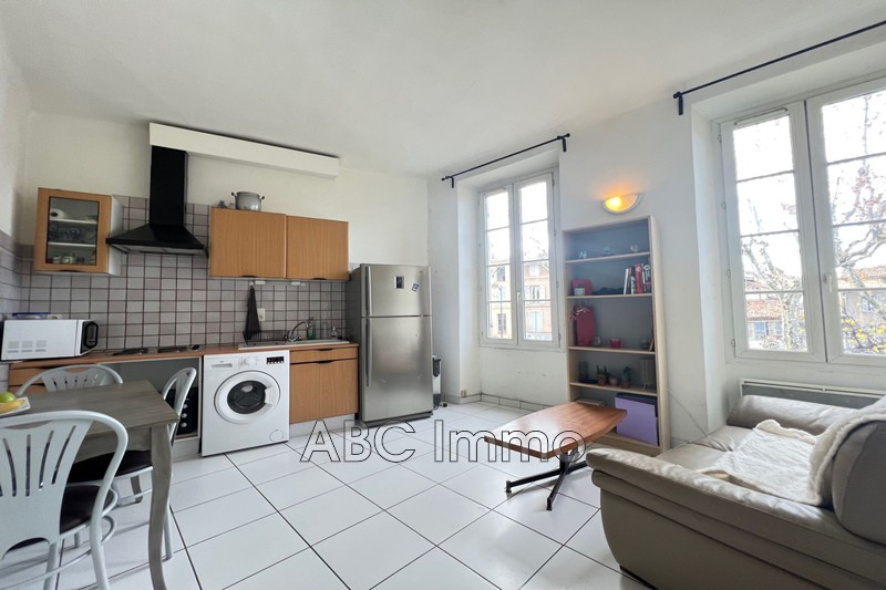 Photo Appartement Aix-en-Provence   achat appartement  2 pièces   25&nbsp;m&sup2;