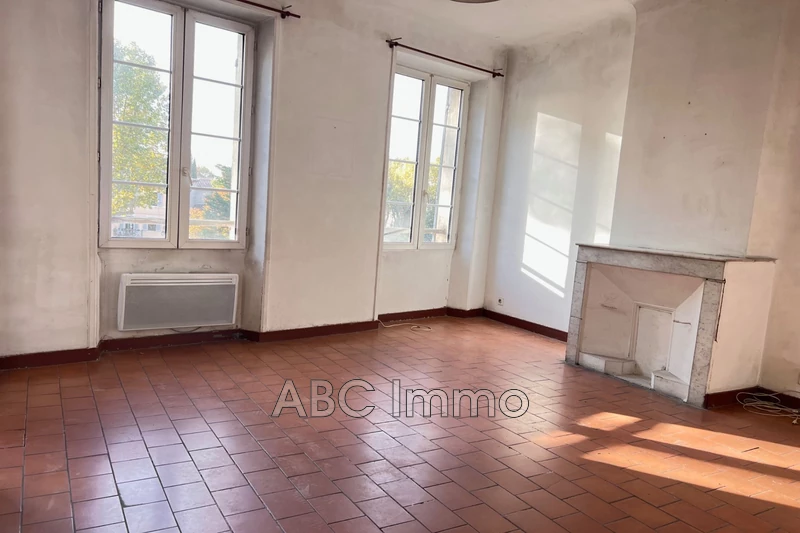 Photo Appartement Aix-en-Provence   achat appartement  5 pièces   103&nbsp;m&sup2;