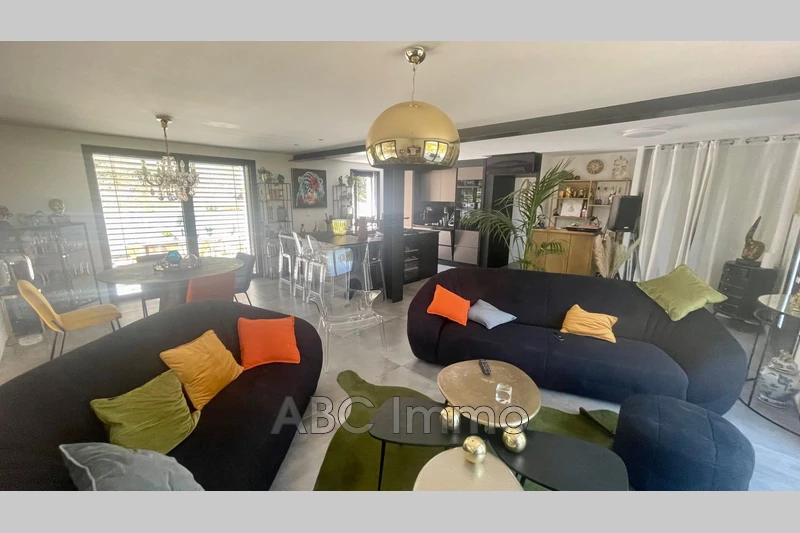 Vente villa contemporaine Tourves  