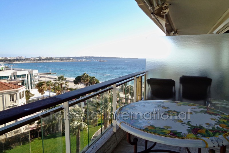 Photo Apartment Cannes Croisette,   to buy apartment  3 rooms   89&nbsp;m&sup2;