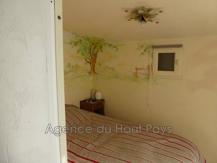 Vente villa Saint-Cézaire-sur-Siagne  