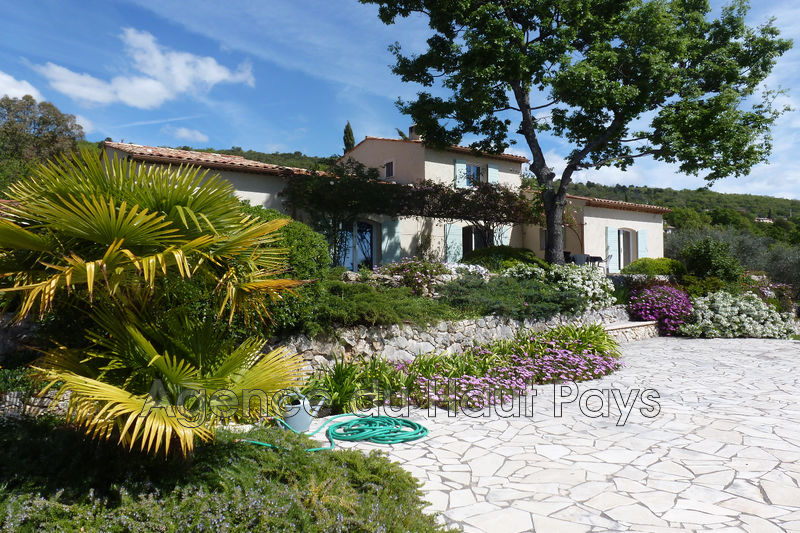 Photo Villa Saint-Cézaire-sur-Siagne Résidentiel, achat villa 5 chambres 200 m²