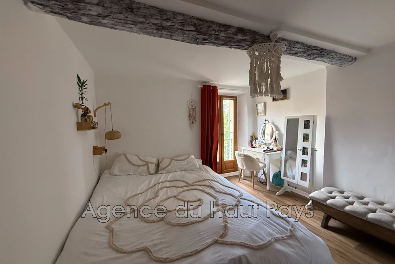 Vente maison de village Saint-Cézaire-sur-Siagne Vente maison de village Saint-Cézaire-sur-Siagne