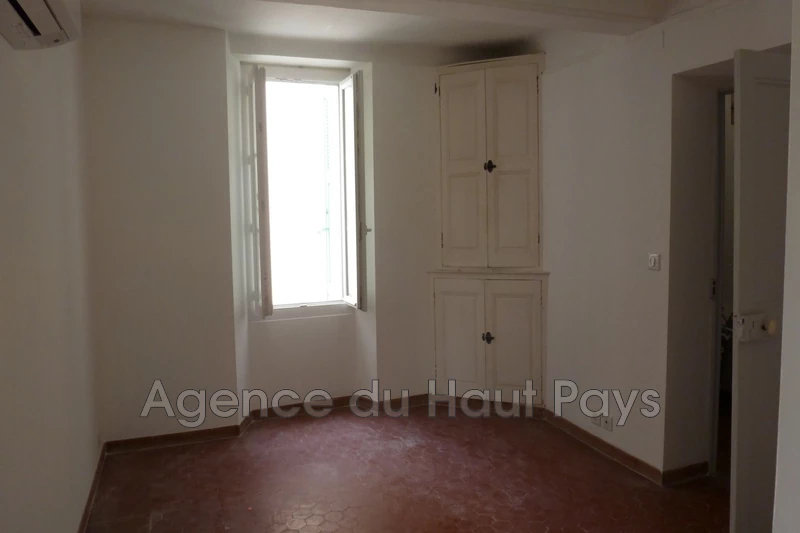 vente maison de village Saint-cézaire-sur-siagne Village Maison de village Saint-Cézaire-sur-Siagne Village, achat maison de village 3 chambres