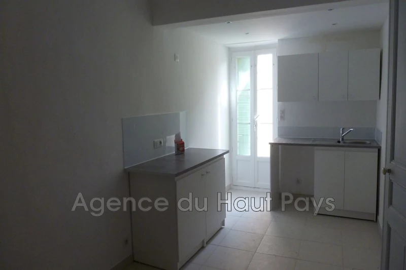 Vente maison de village Saint-Cézaire-sur-Siagne  