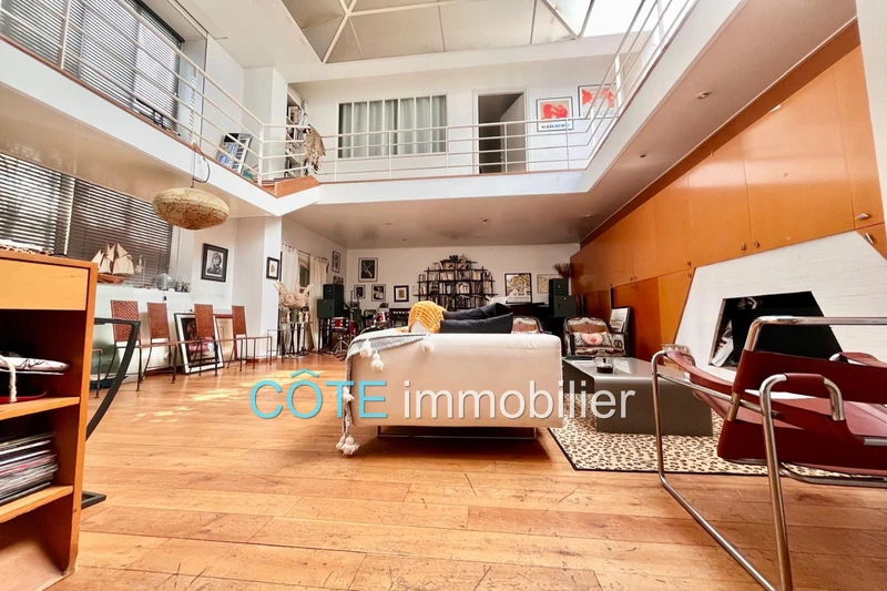 maison  5 pièces  Antibes Proche plage, vieil antibes  190 m² -   