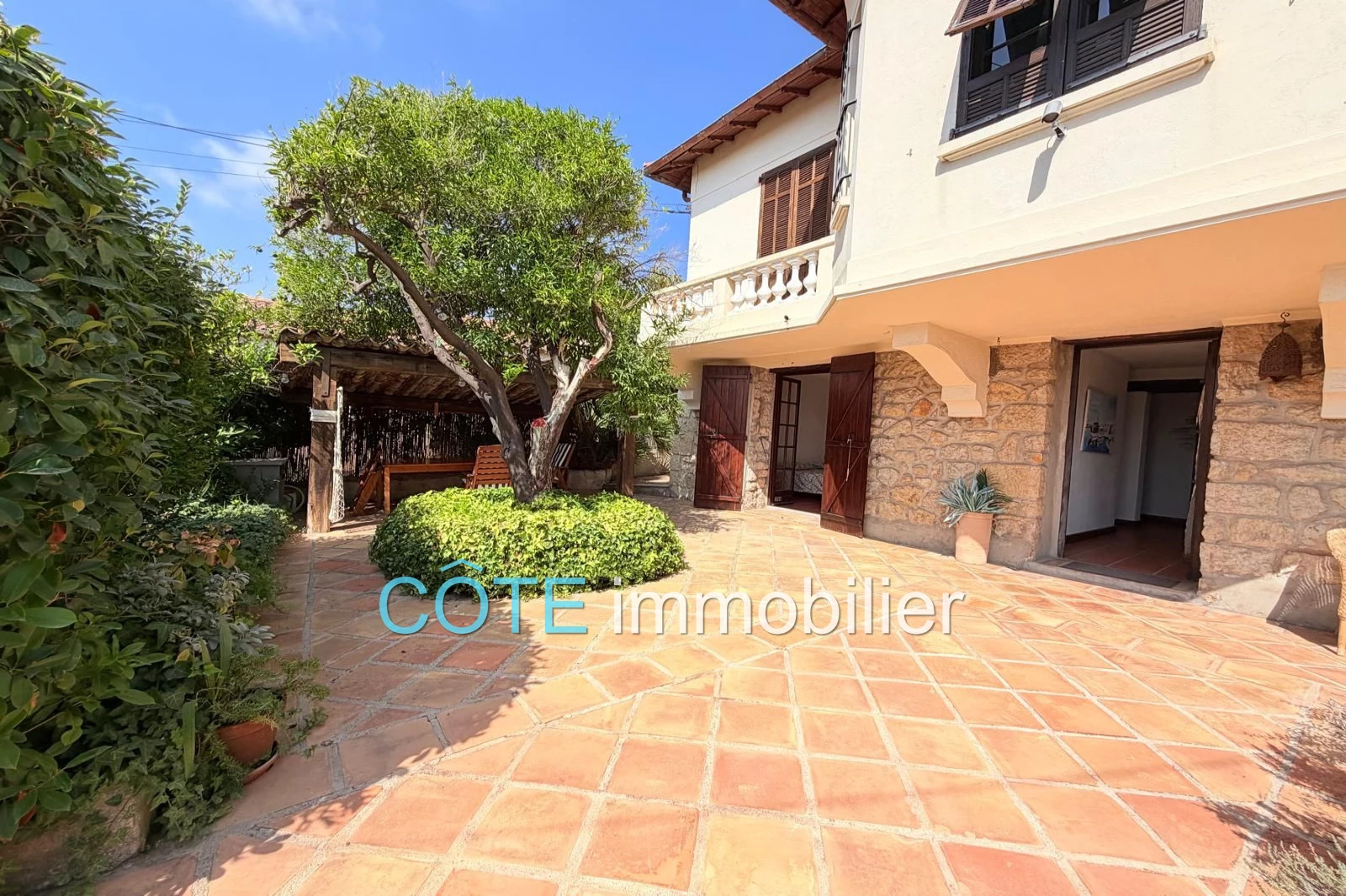 Appartement 3 pièces 70 m² · à Antibes · 70 m² · 350 000 €