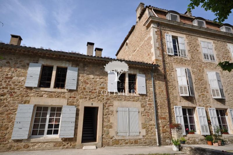 Photo Appartement t3 Rustrel Luberon nord, Location appartement t3 3 pièces 65 m²