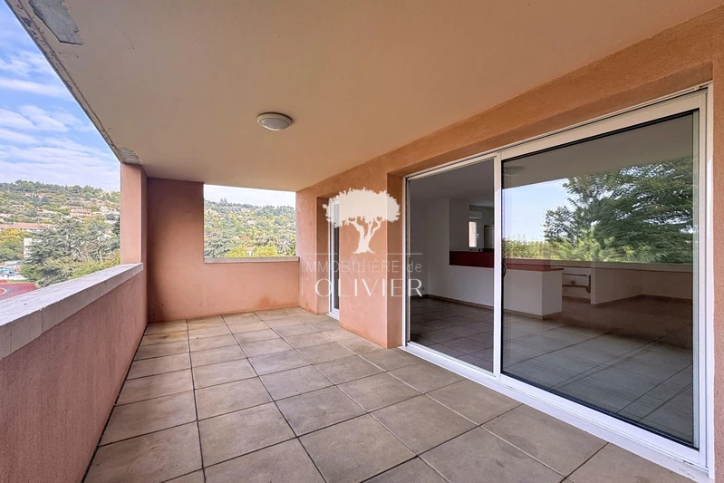 Photo Apartment Apt Luberon des fruits confits,  Rentals apartment  3 rooms   71&nbsp;m&sup2;