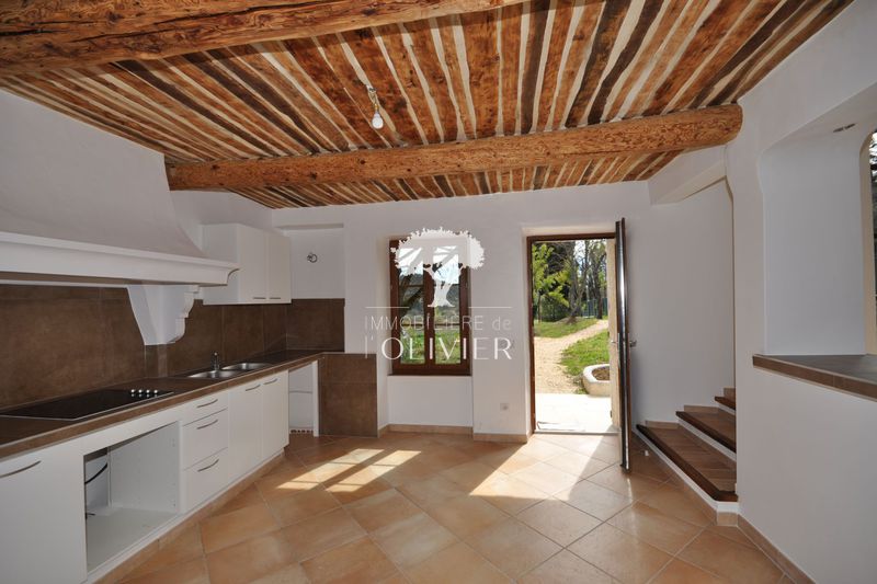 Photo Maison Viens Luberon, Location maison 3 chambres 137 m²
