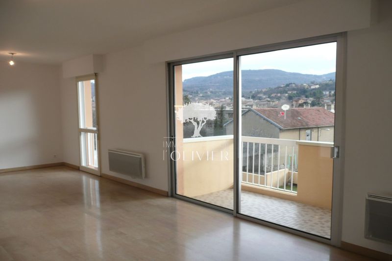 Photo Appartement t3 Apt Proche centre ville, Location appartement t3 3 pièces 70 m²