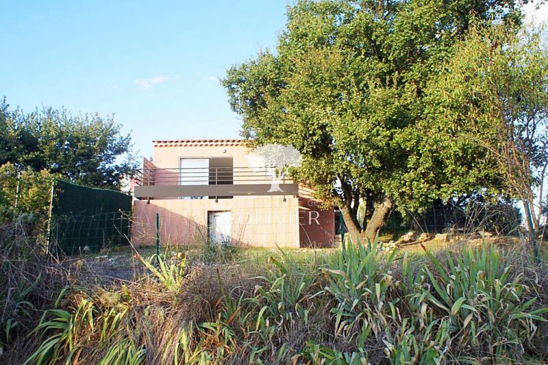 Photo Maison Apt Proche centre-ville, Location maison 2 chambres 65 m²
