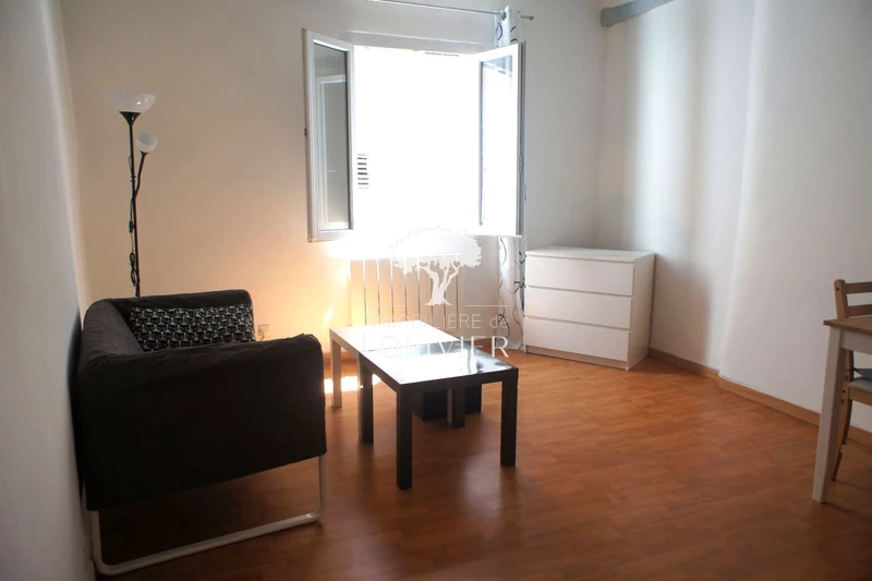 Photo Apartment Apt Centre-ville,  Rentals apartment  2 rooms   42&nbsp;m&sup2;
